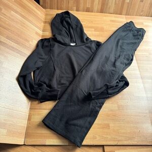 HABITUAL girls black hooded sweatsuit, cropped top, flared pants, size 12